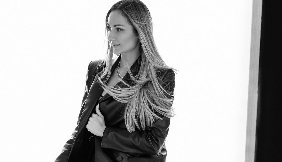 YANA LEVANEUSKAYA